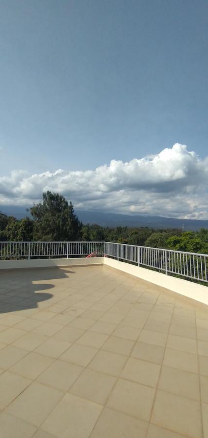 Africa Natural Tours - Kilimanjaro White House Hotel Moshi Exterior foto