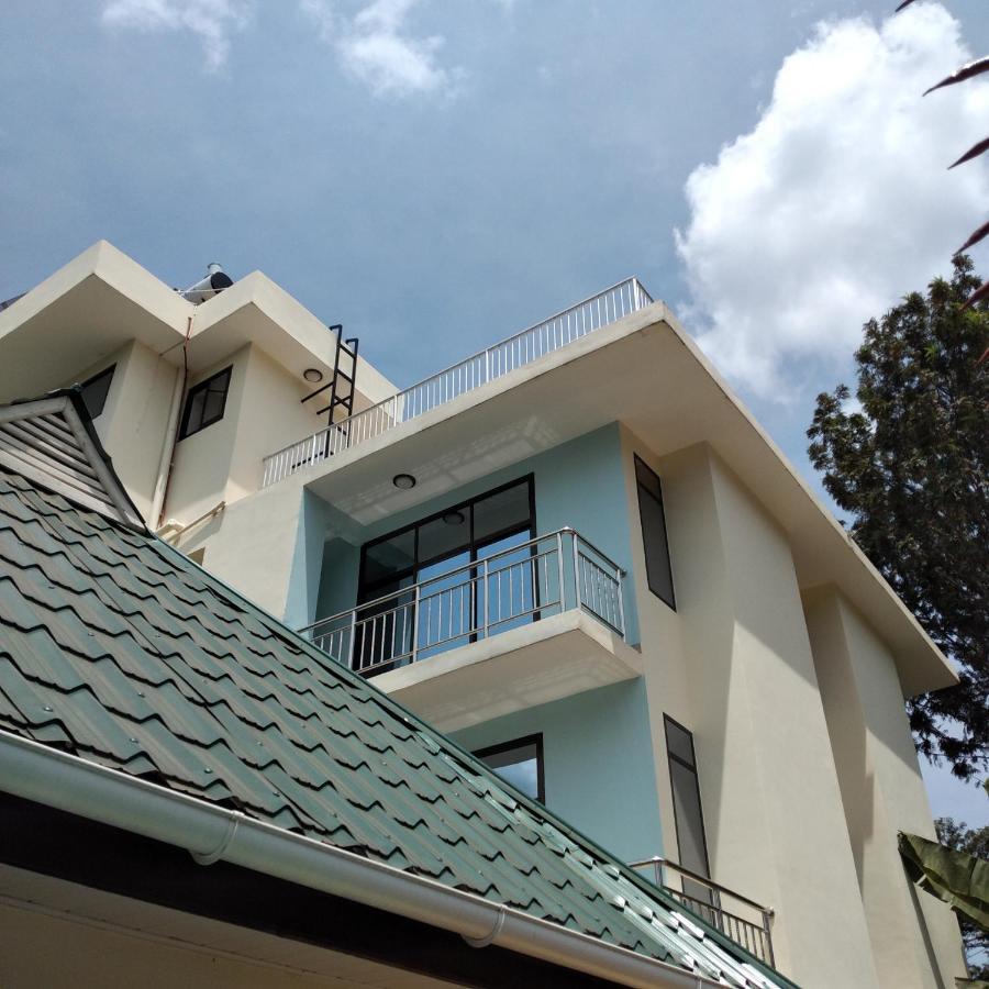 Africa Natural Tours - Kilimanjaro White House Hotel Moshi Exterior foto