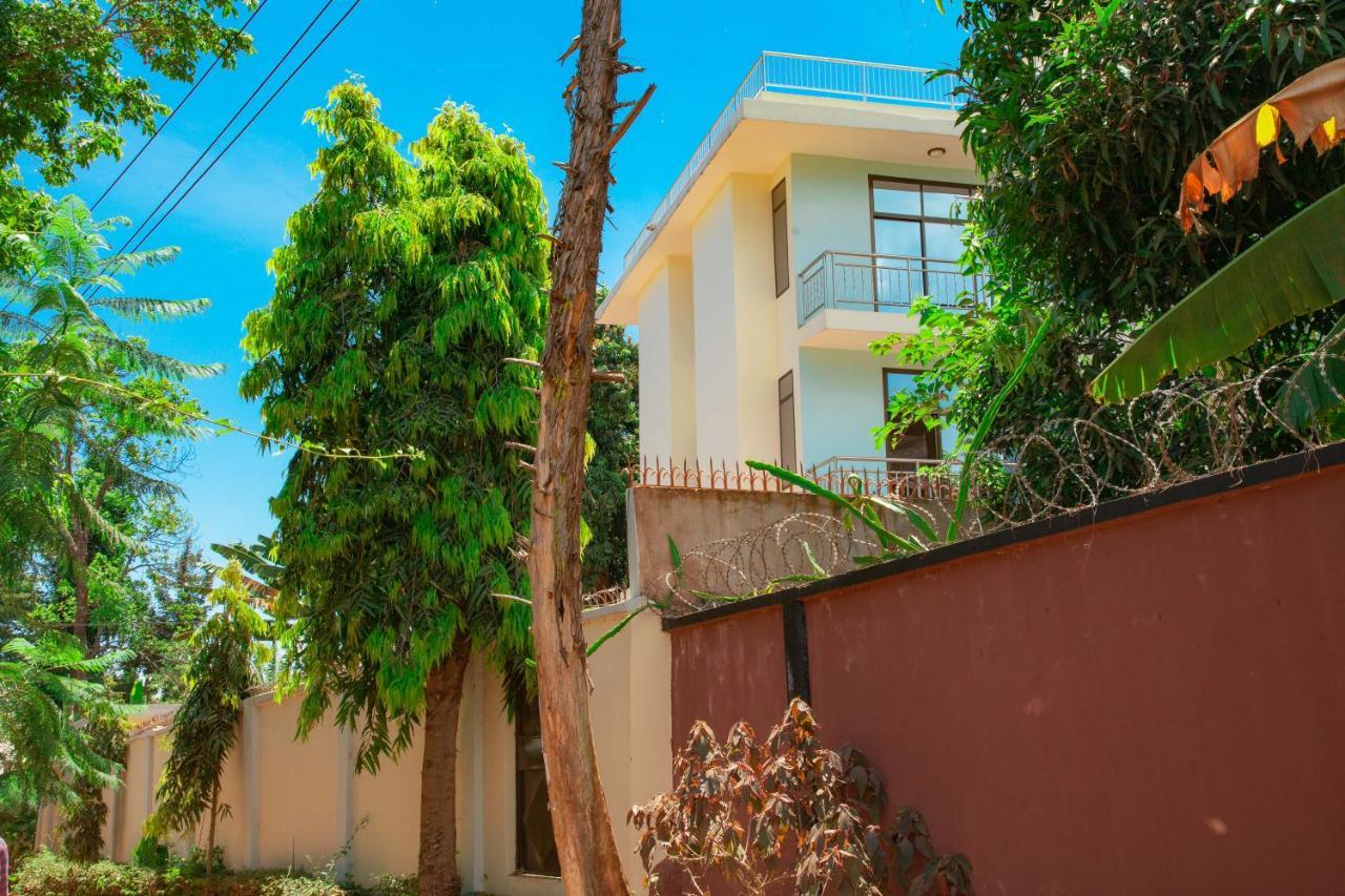 Africa Natural Tours - Kilimanjaro White House Hotel Moshi Exterior foto
